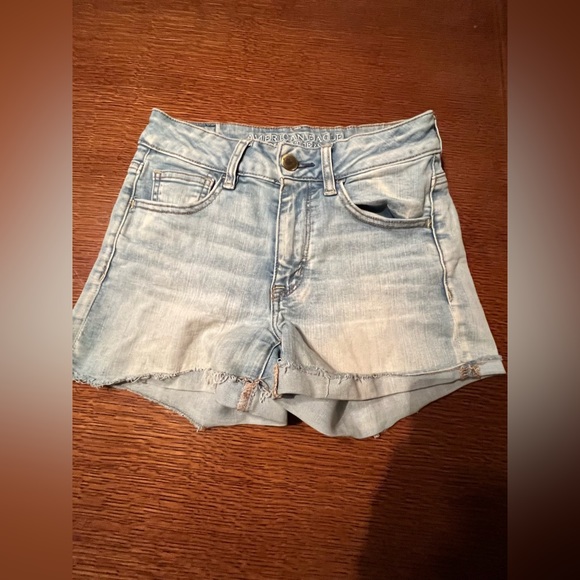 Shorts - Picture 1 of 3